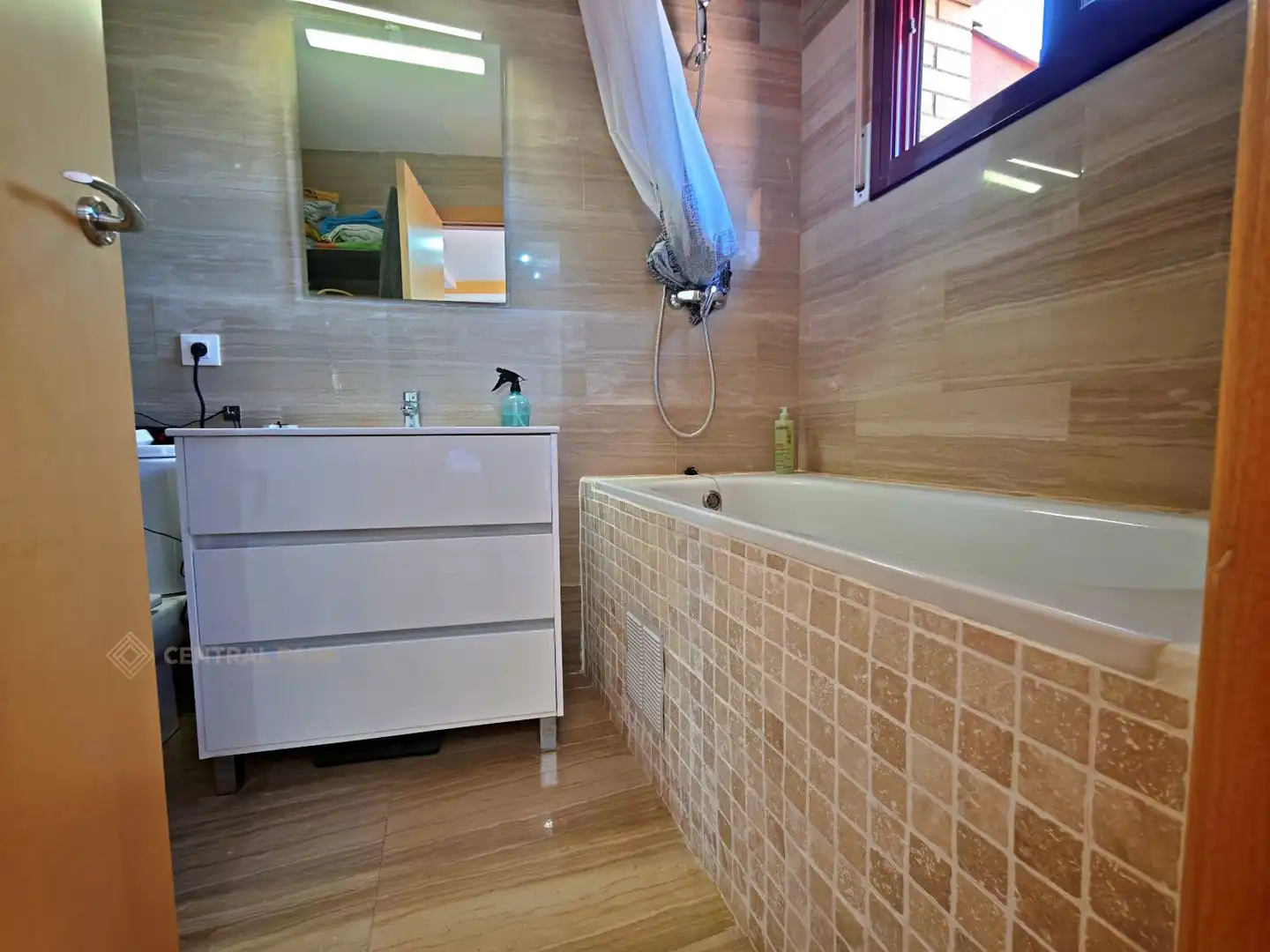 Bathroom of Detached homes for rent in Altafulla  with Air Conditioner, Heating and Private garden