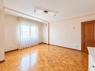 Apartamento con ascensor en venta en Centro