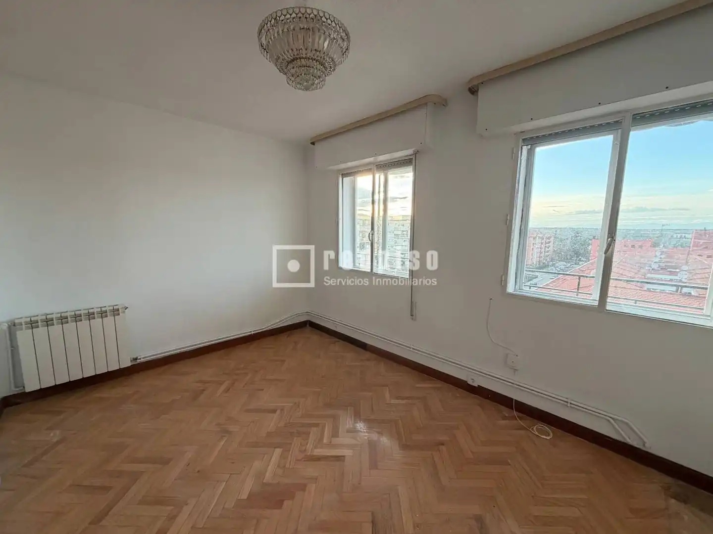 Habitación de Piso en venta en Madrid con Calefacción, Jardín privado y Parquet