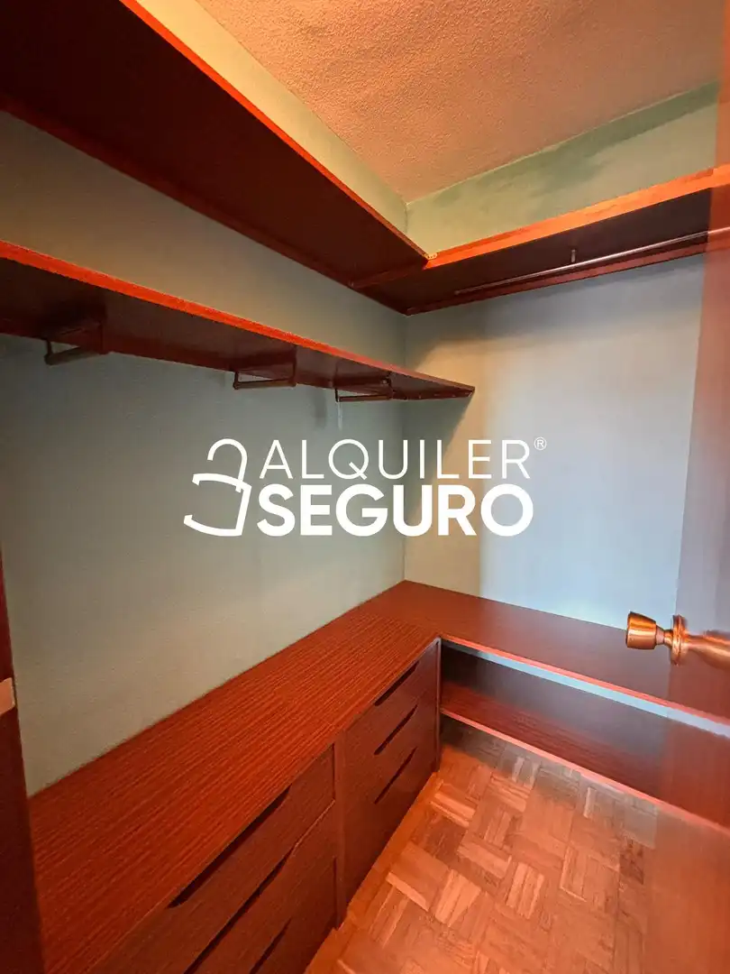 Flat for rent in Madrid  with Heating and Terrace
