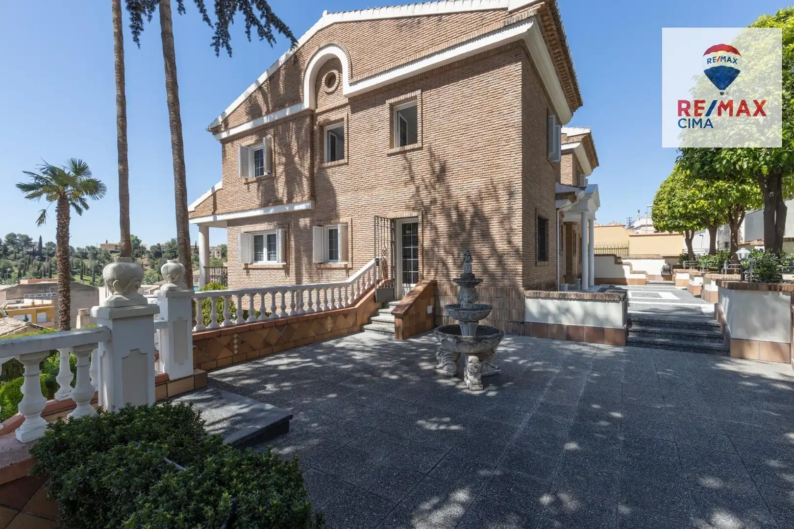 Chalet con terraza en venta en Genil, imagen 7