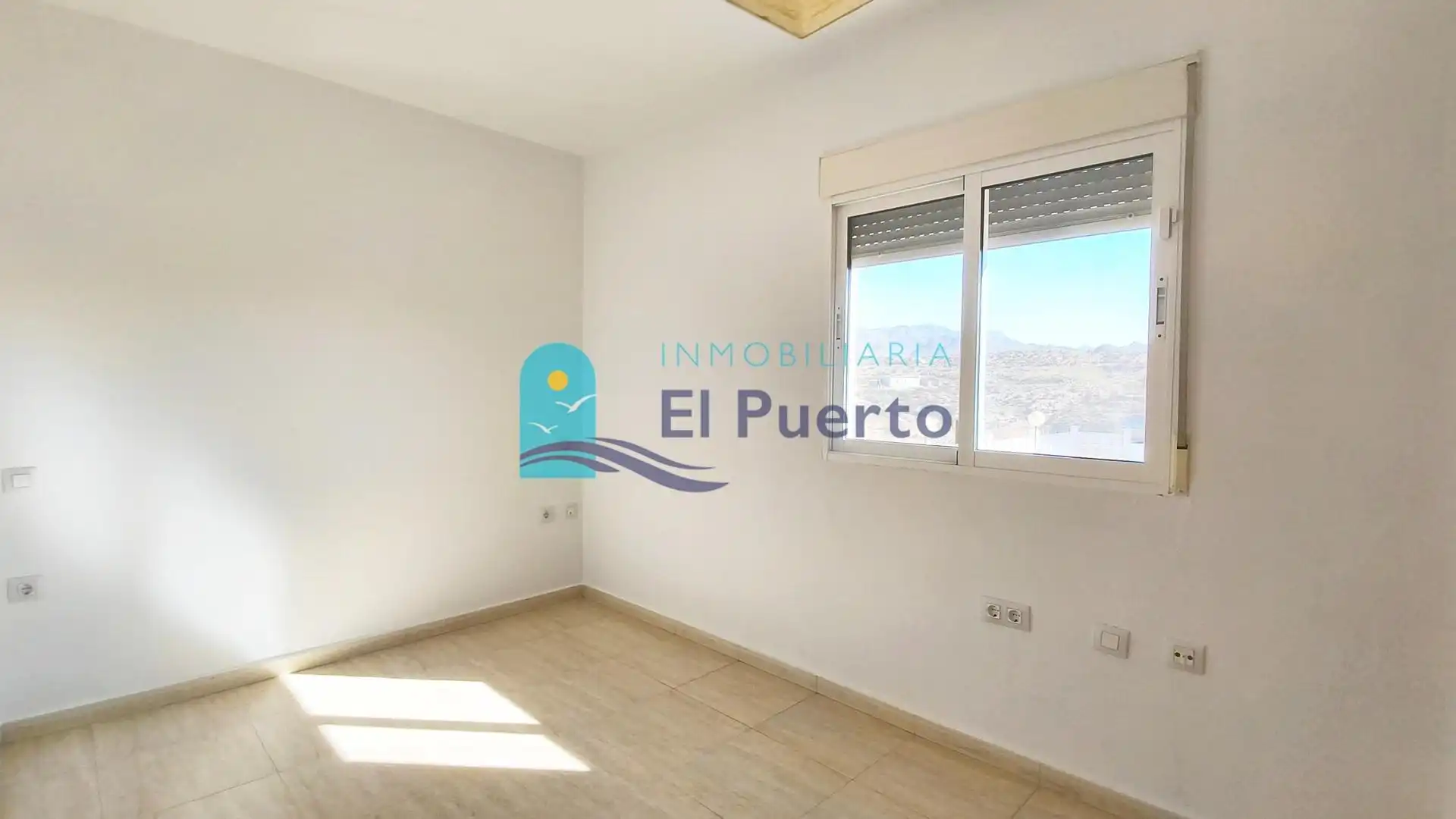 Attic for sale in El Alamillo