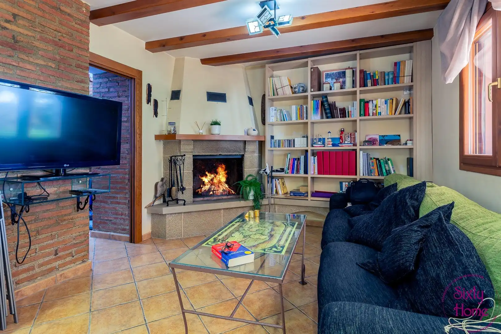 Sala d'estar de Casa adosada en venda en Ejea de los Caballeros amb Aire condicionat, Jardí privat i Terrassa