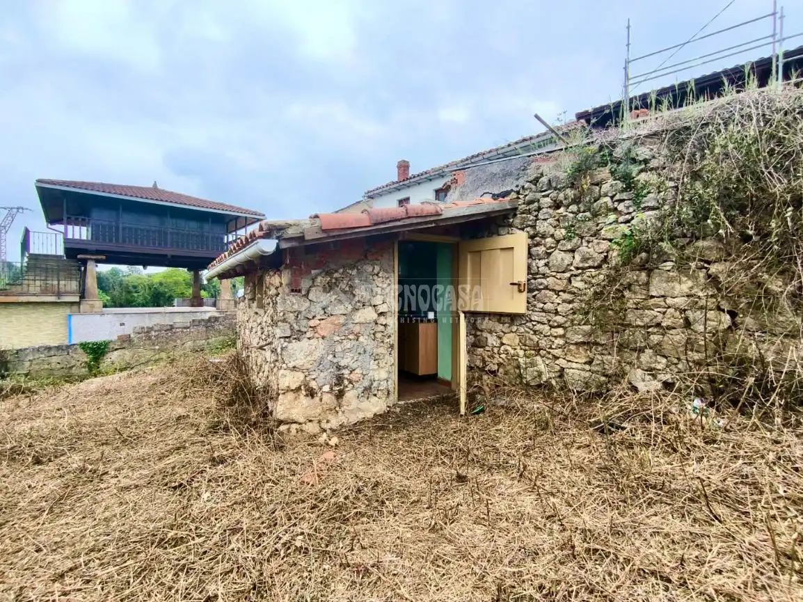 Land for sale in Siero