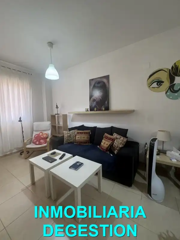 Living room of Flat for sale in Linares  with Air Conditioner, Heating and Furnished