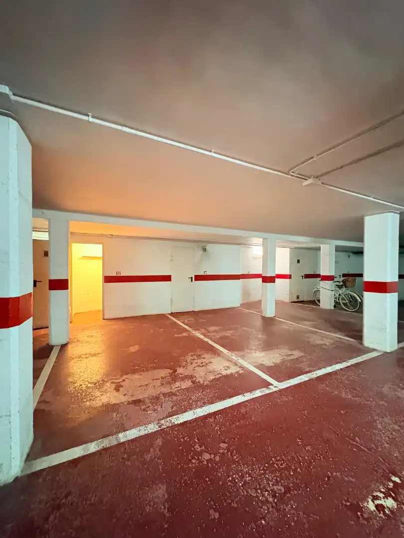 Parking de Dúplex en venta en Torredembarra con Aire acondicionado, Terraza y Horno