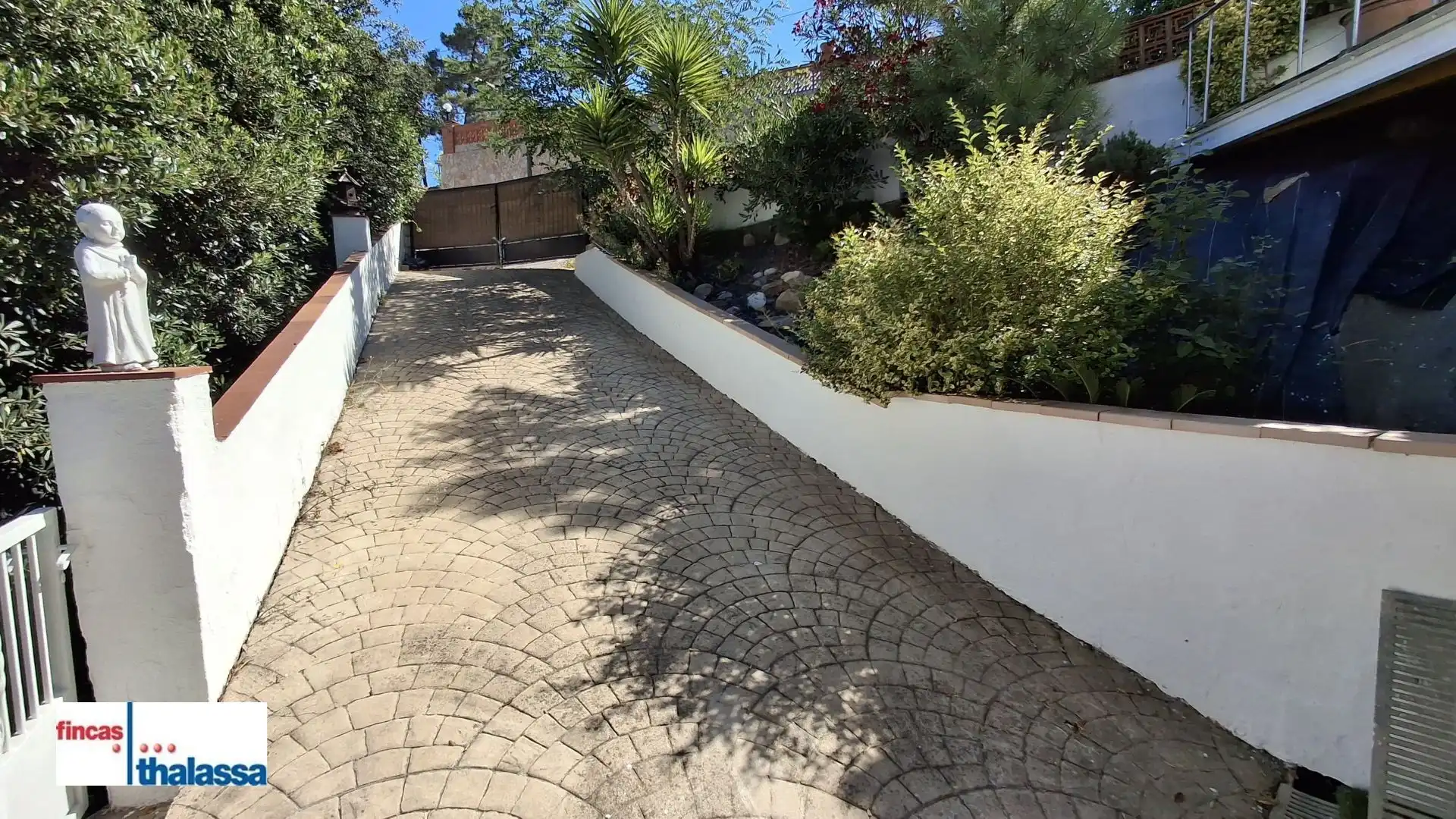 Vista exterior de Casa o xalet en venda en Lloret de Mar amb Aire condicionat, Calefacció i Jardí privat