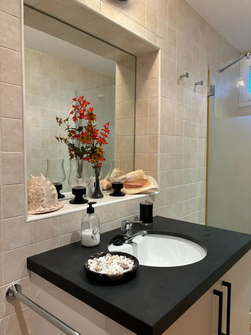 Baño de Finca rústica en venta en Madremanya con Calefacción, Terraza y Trastero