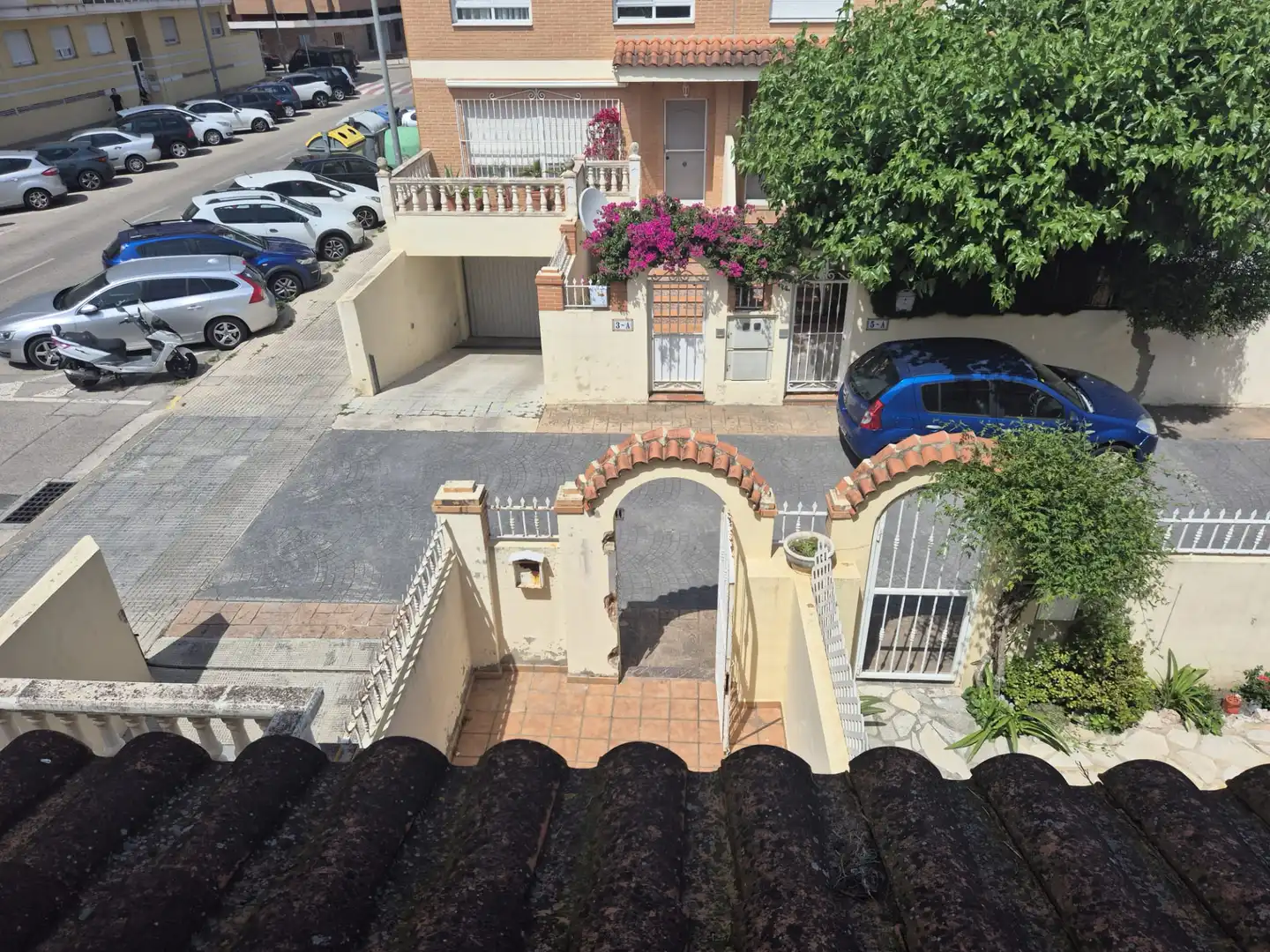 Parking de Casa adosada en venta en Gandia con Terraza y Trastero