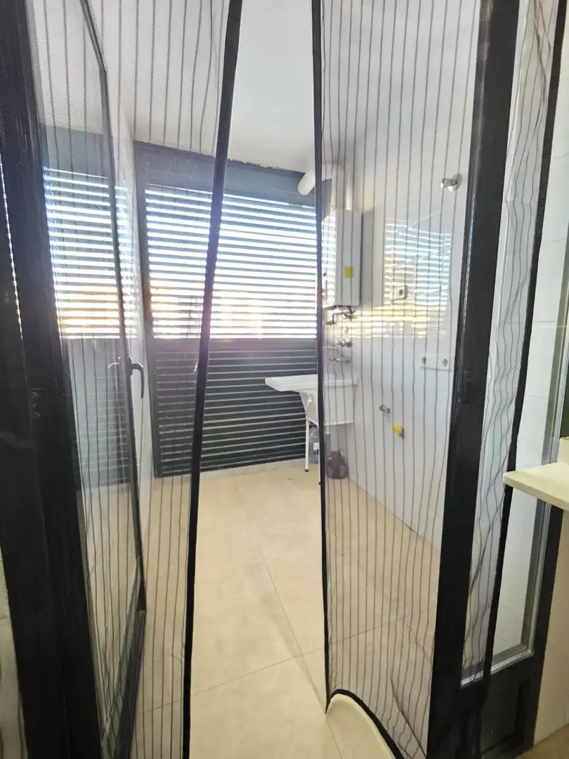 Bathroom of Flat for rent in Murcia  with Air Conditioner and Heating