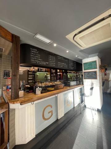 Local comercial en Alquiler en Txomin Agirre Kalea en Zumaia