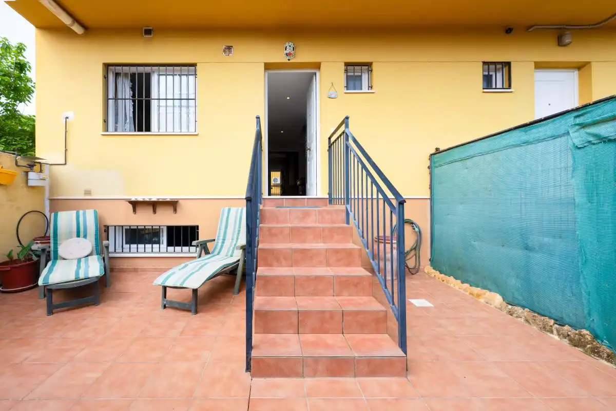 Terraza de Casa adosada en venta en Espartinas con Calefacción y Amueblado