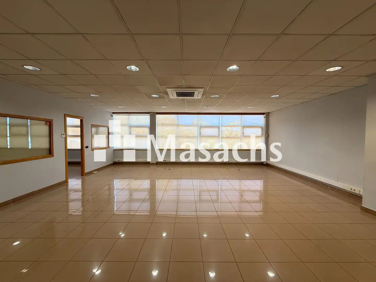 Nave industrial de alquiler en Manresa