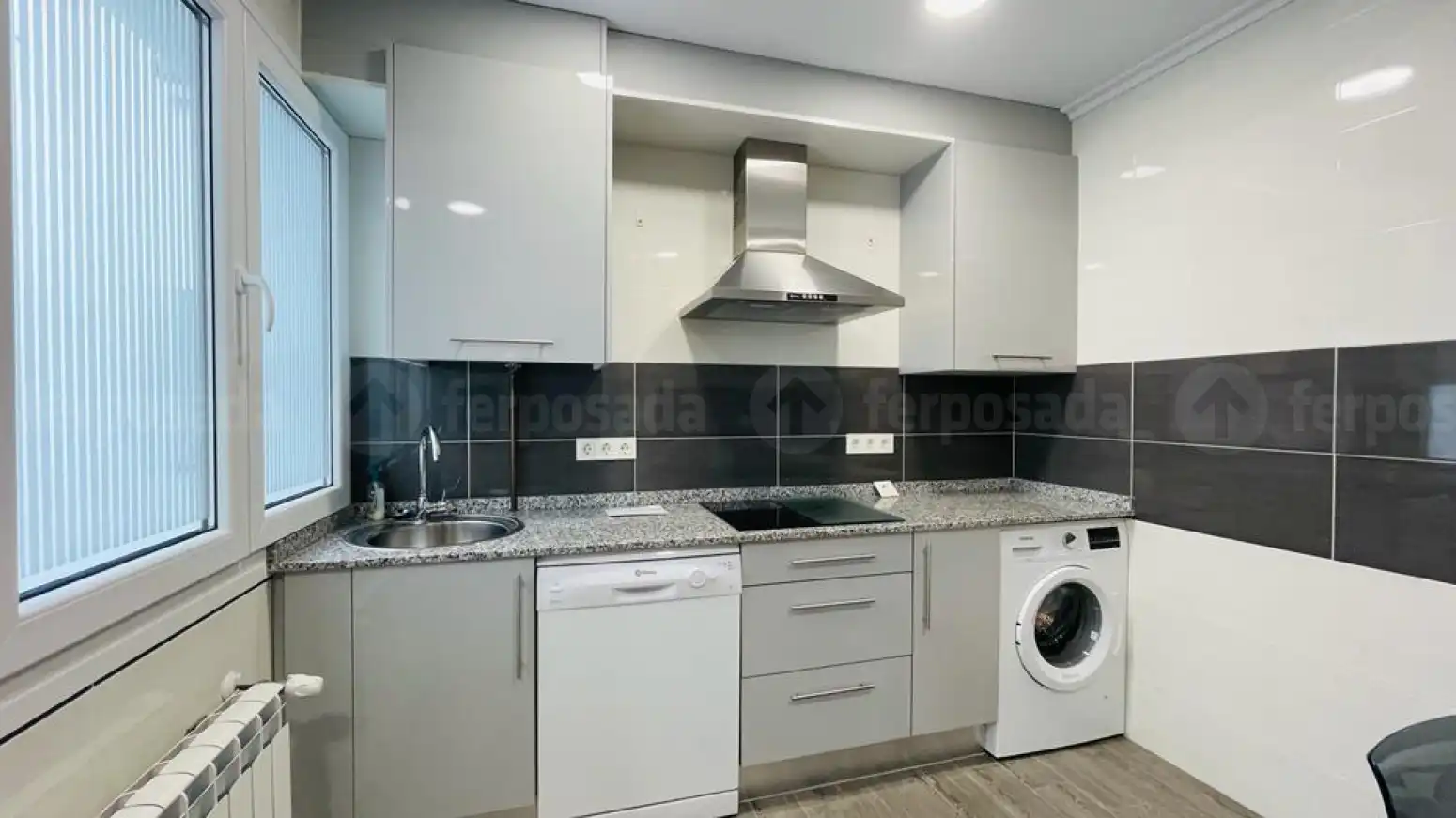Flat for rent in Gijón - CL PADILLA, Barrio del Centro