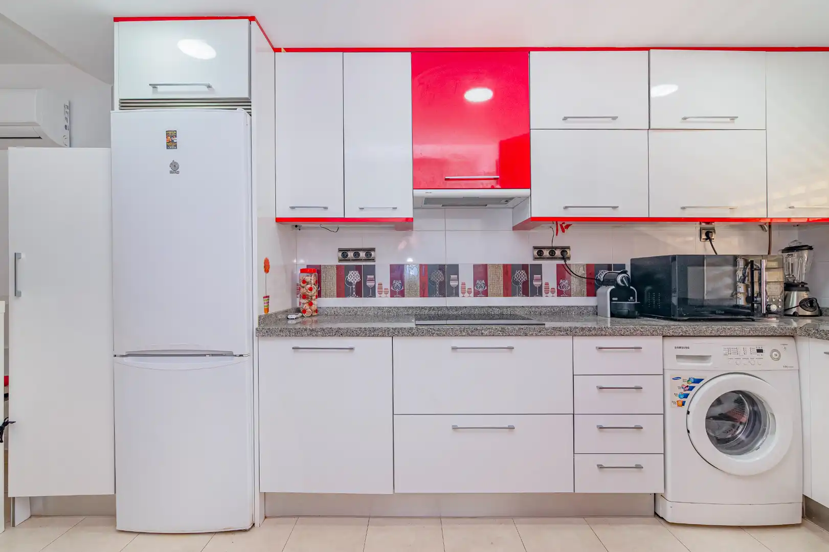 Küche von Wohnung zur Miete in Almuñécar mit Klimaanlage, Heizung und Terrasse
