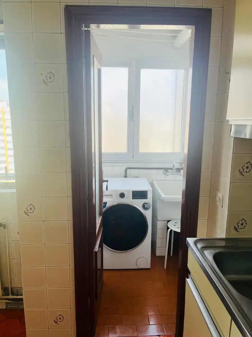 Bathroom of Flat for rent in A Coruña Capital   with Heating, Parquet flooring and Furnished