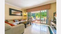 Garden of Single-family semi-detached for sale in Marbella  with Air Conditioner, Parquet flooring and Terrace