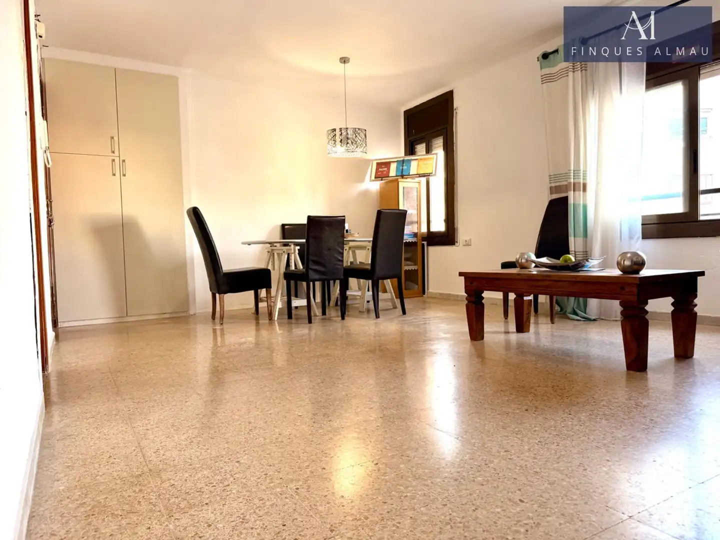 Comedor de Piso en venta en Sant Pere de Ribes con Calefacción y Amueblado