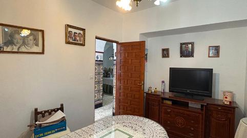 Foto 3 de Casa adosada en venta en Carmona, Sevilla