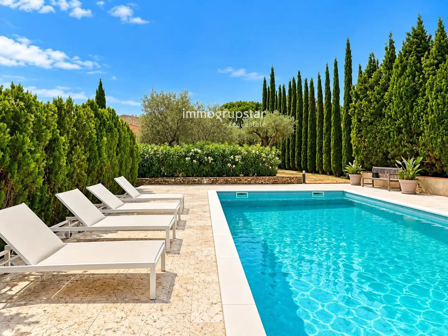 Piscina de Casa o xalet en venda en Poble