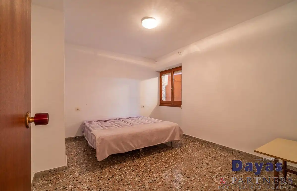 Bedroom of Buildings for sale in Torrevieja