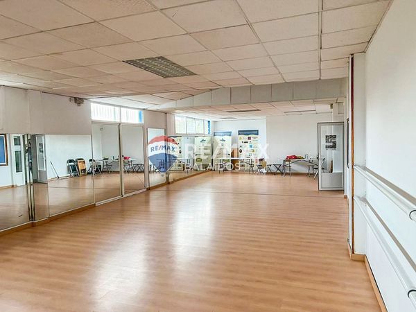 Industrial buildings for sale in Cangas 