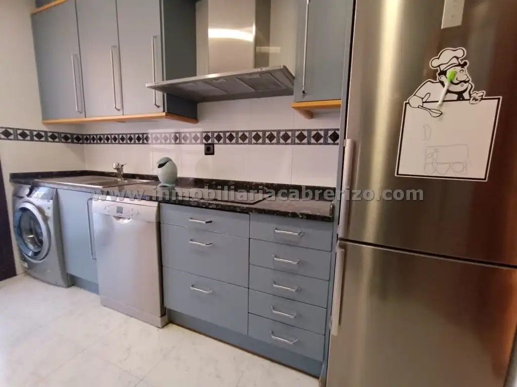 Flat for sale in Calle Rodrigo de Arriaga Mendo, Residencia
