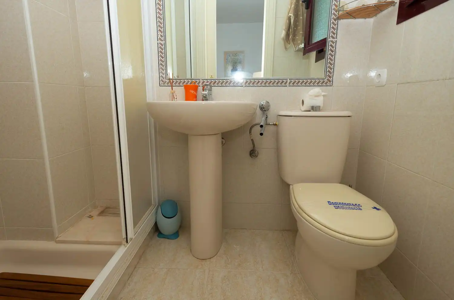 Bathroom of Apartments for sale in Calpe / Calp  with Air Conditioner, Terrace and Community pool