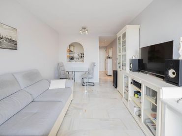 Penthouse mit Balkon zum Verkauf in Calahonda