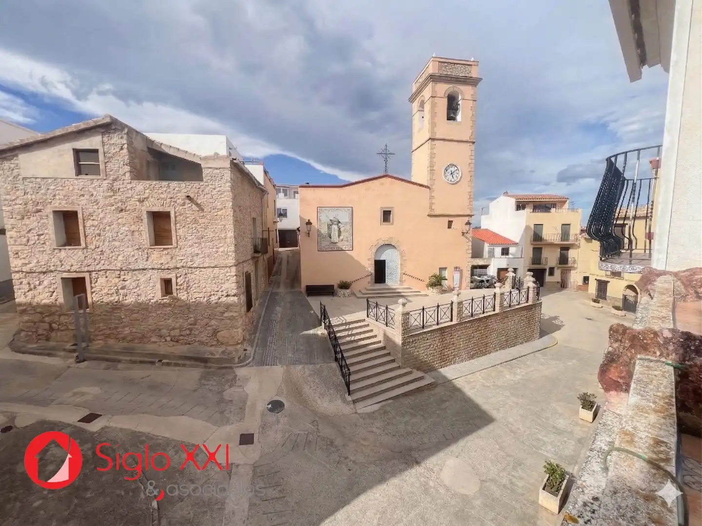 Vista exterior de Casa o xalet en venda en Costur amb Terrassa, Traster i Moblat