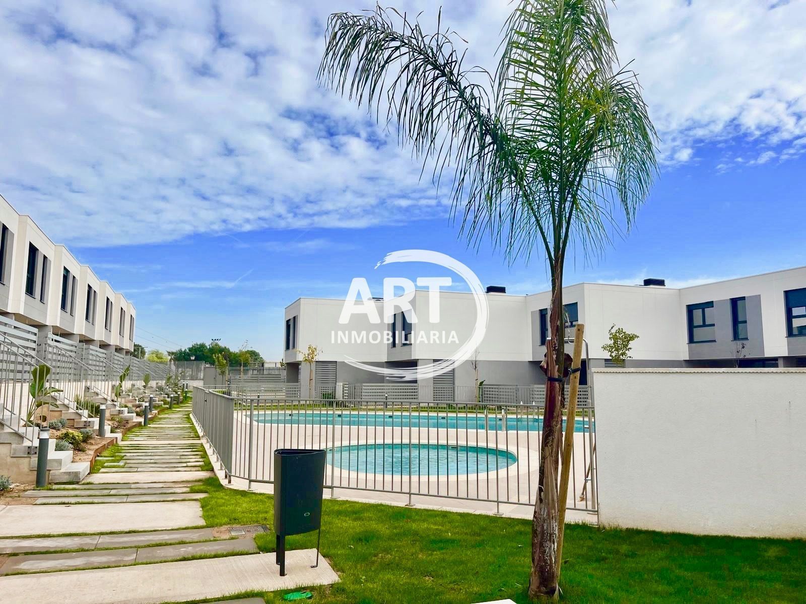 Single-family semi-detached to rent in San Vicente Ferrer