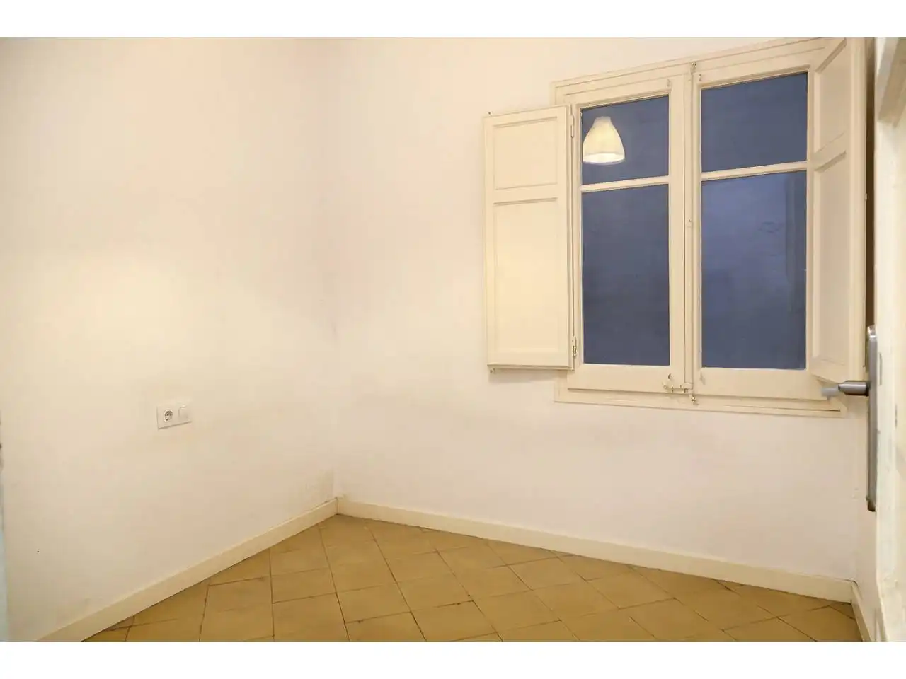 Piso con ascensor en venta en Calle Casanova, imagen 13