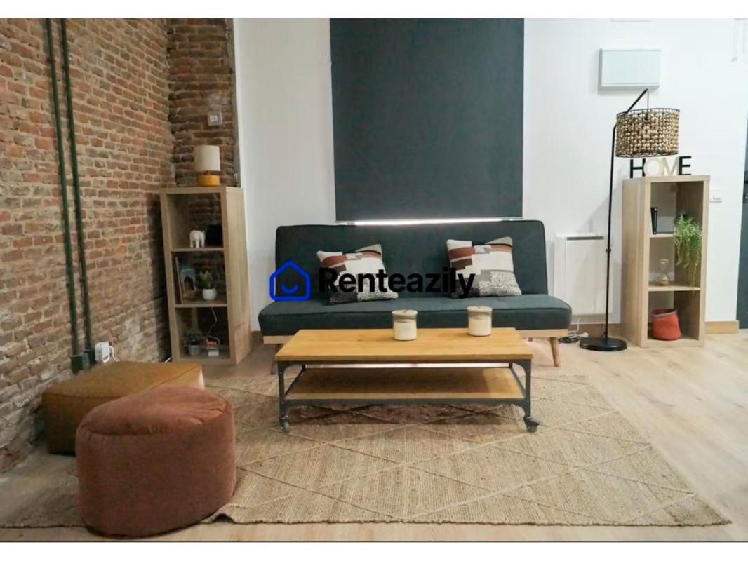 Living room of Study to rent in  Madrid Capital  with Furnished and Pets allowed