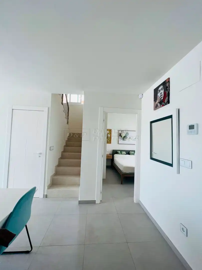 Casa amb terrassa en venda a alfredo nobel 147, imagen 9