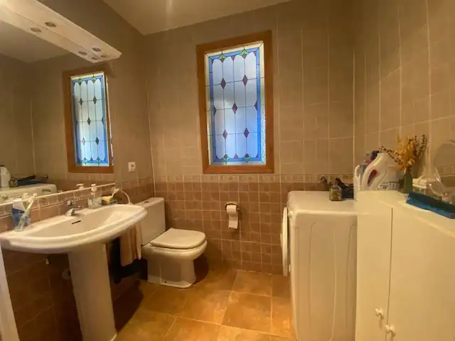 Baño de Finca rústica en venta en Sonseca con Calefacción, Jardín privado y Terraza