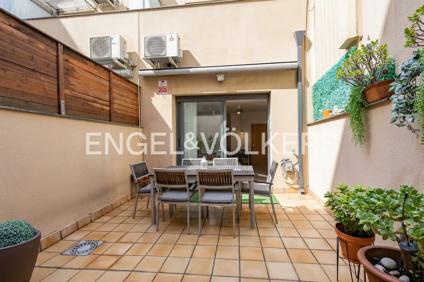 Casa a schiera con balcone in vendita a Fontsanta - Fatjó, imagen 18