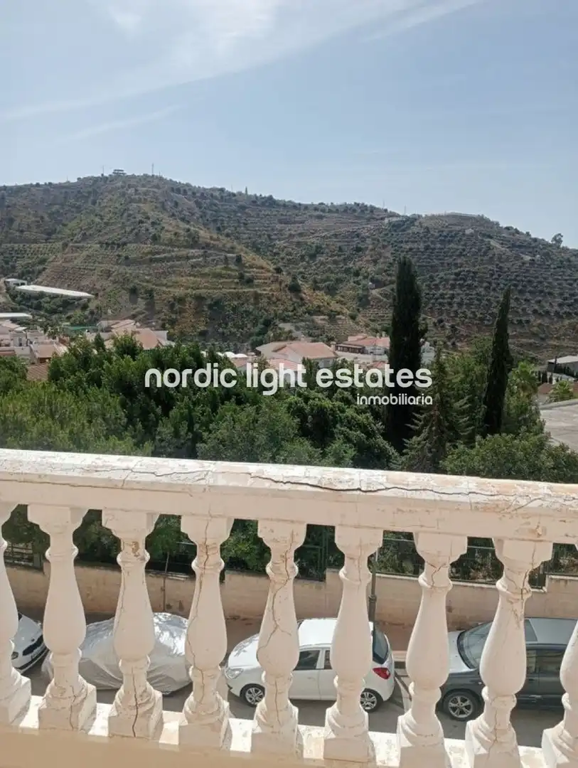 Vista exterior de Casa o xalet en venda en Rincón de la Victoria amb Terrassa i Traster