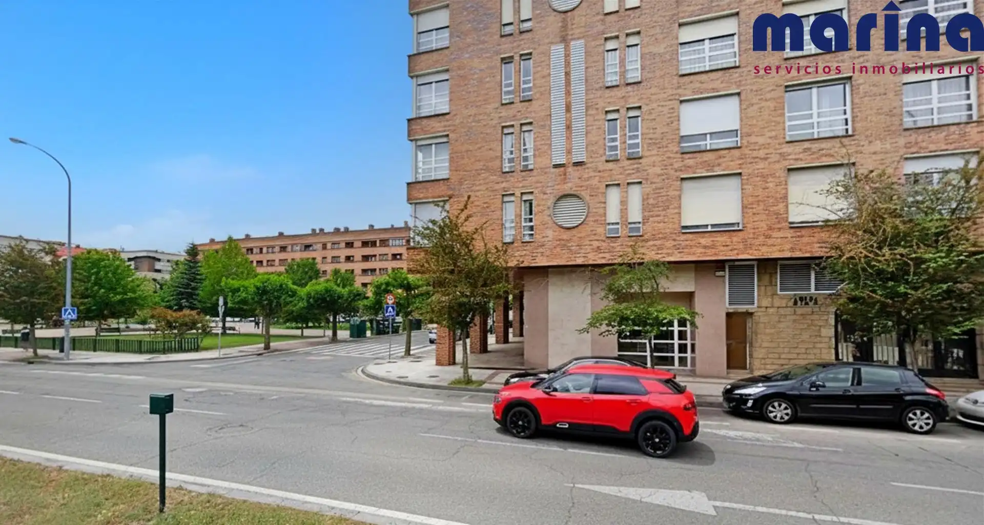 Exterior view of Flat for sale in  Pamplona / Iruña  with Heating, Parquet flooring and Storage room