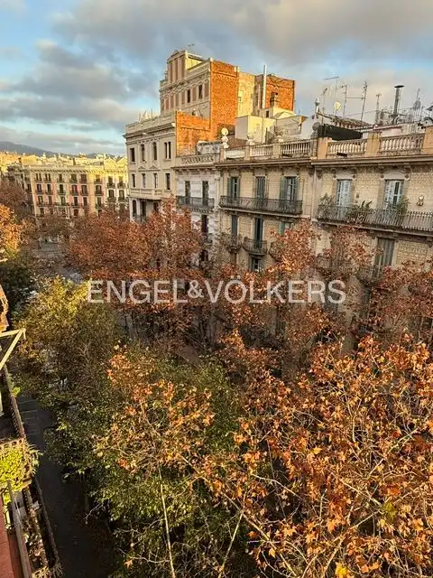 Vista exterior de Loft de lloguer en Barcelona amb Aire condicionat, Calefacció i Parquet