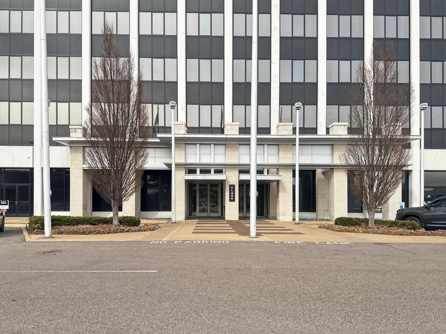 Exterior view of Office for rent in  Valencia Capital  with Air Conditioner, Heating and Furnished