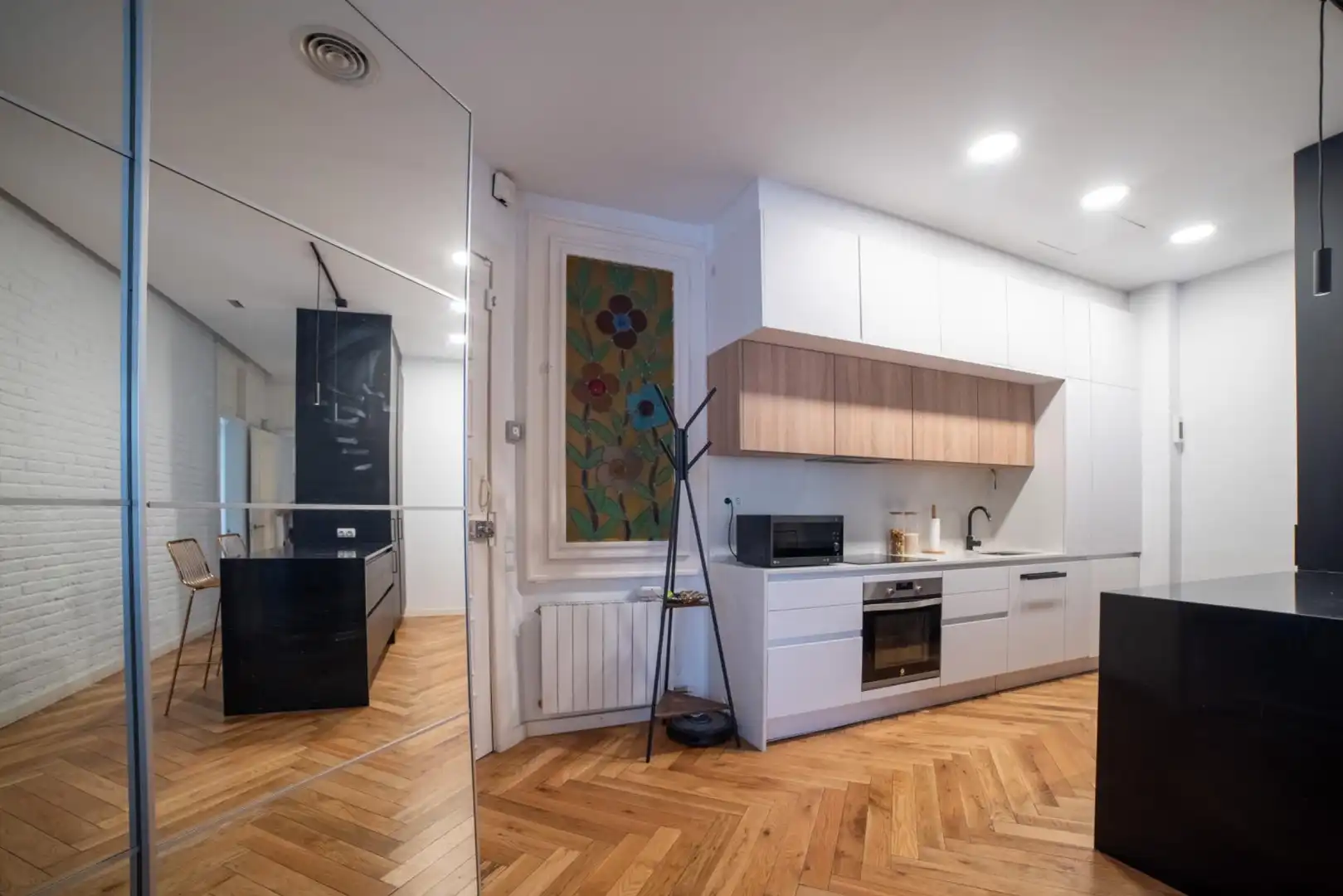 Flat with terrace for sale in CORTS CATALANES, imagen 11