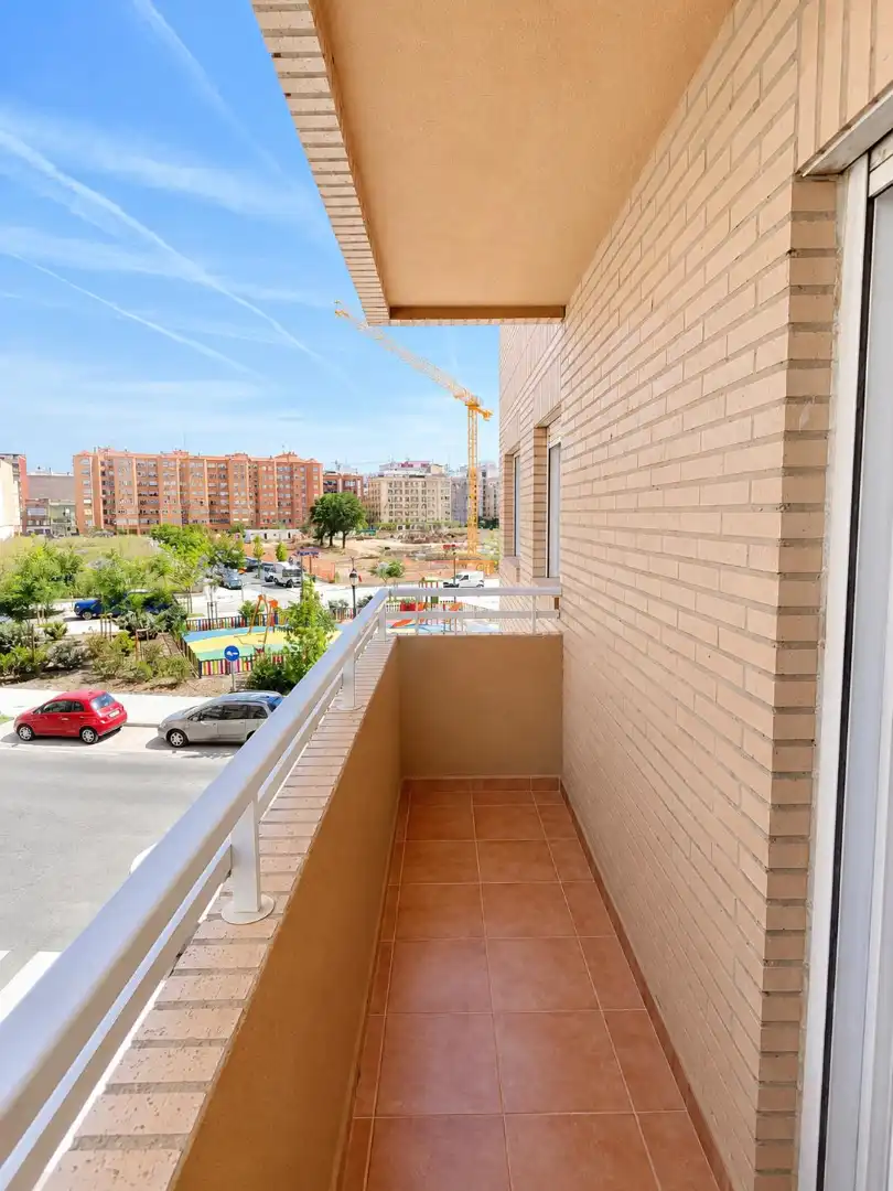 Terraza de Piso en venta en Valencia con Aire acondicionado, Amueblado y Horno