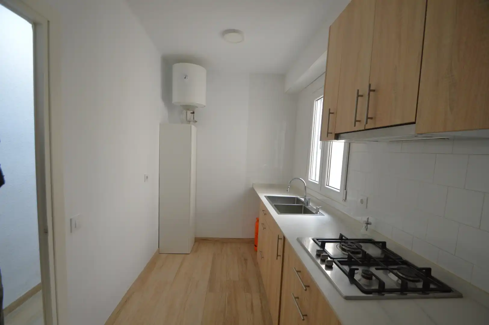 Cuina de Pis en venda en Vinaròs amb Parquet, Forn i Rentadora
