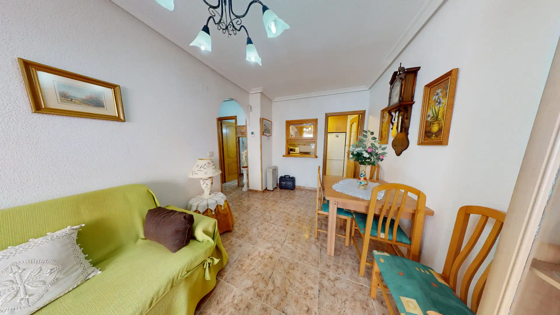 Sala de estar de Piso en venta en Torrevieja con Aire acondicionado, Amueblado y Horno
