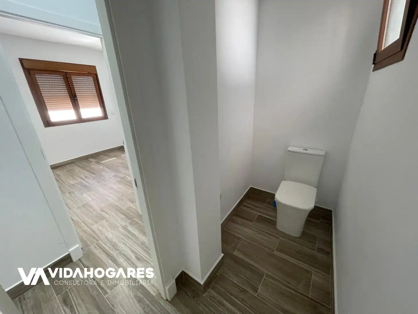 Baño de Piso en venta en Rota