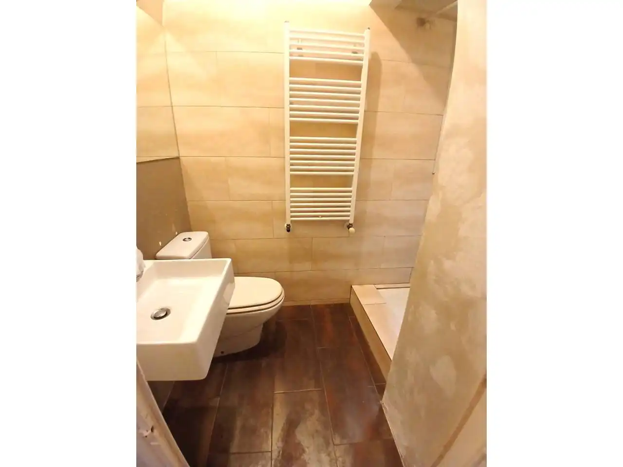 Bany de Pis en venda en Girona amb Aire condicionat, Calefacció i Traster
