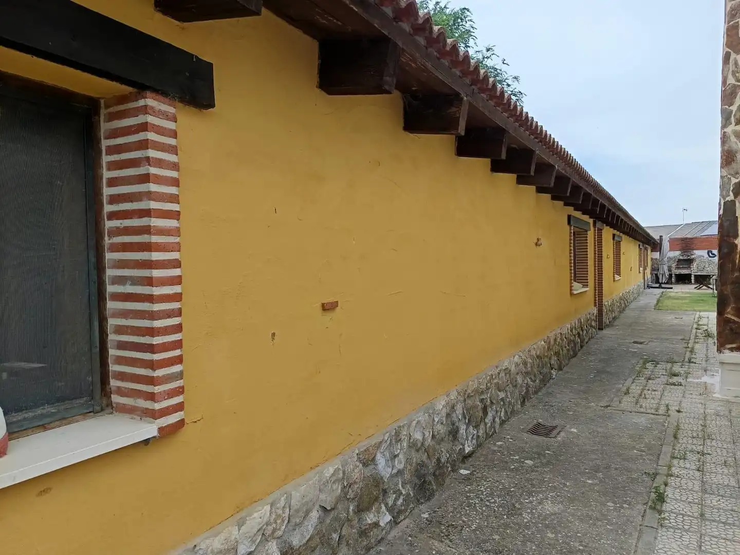 Vista exterior de Casa o chalet en venta en La Pedraja de Portillo  con Calefacción, Jardín privado y Piscina