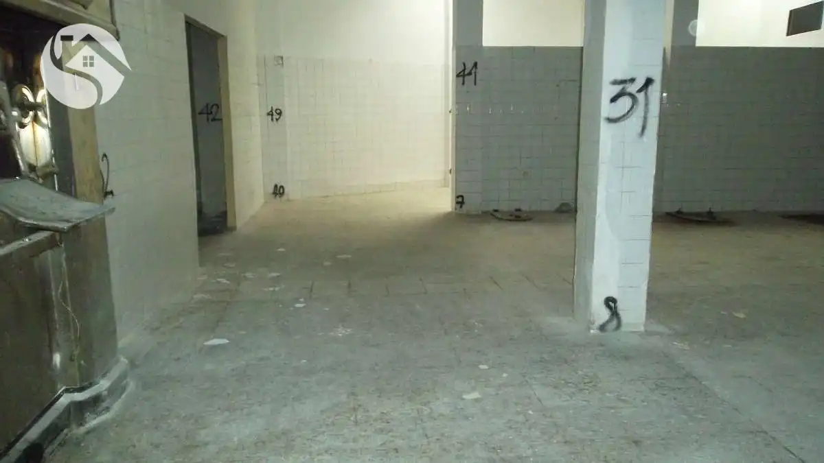 Local comercial en venda a Reyes Católicos - Paseo San Antonio, imagen 7