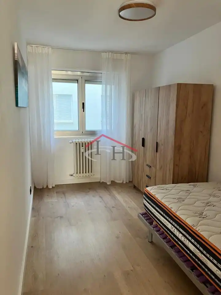 Habitación de Piso de alquiler en León Capital  con Calefacción, Parquet y Terraza