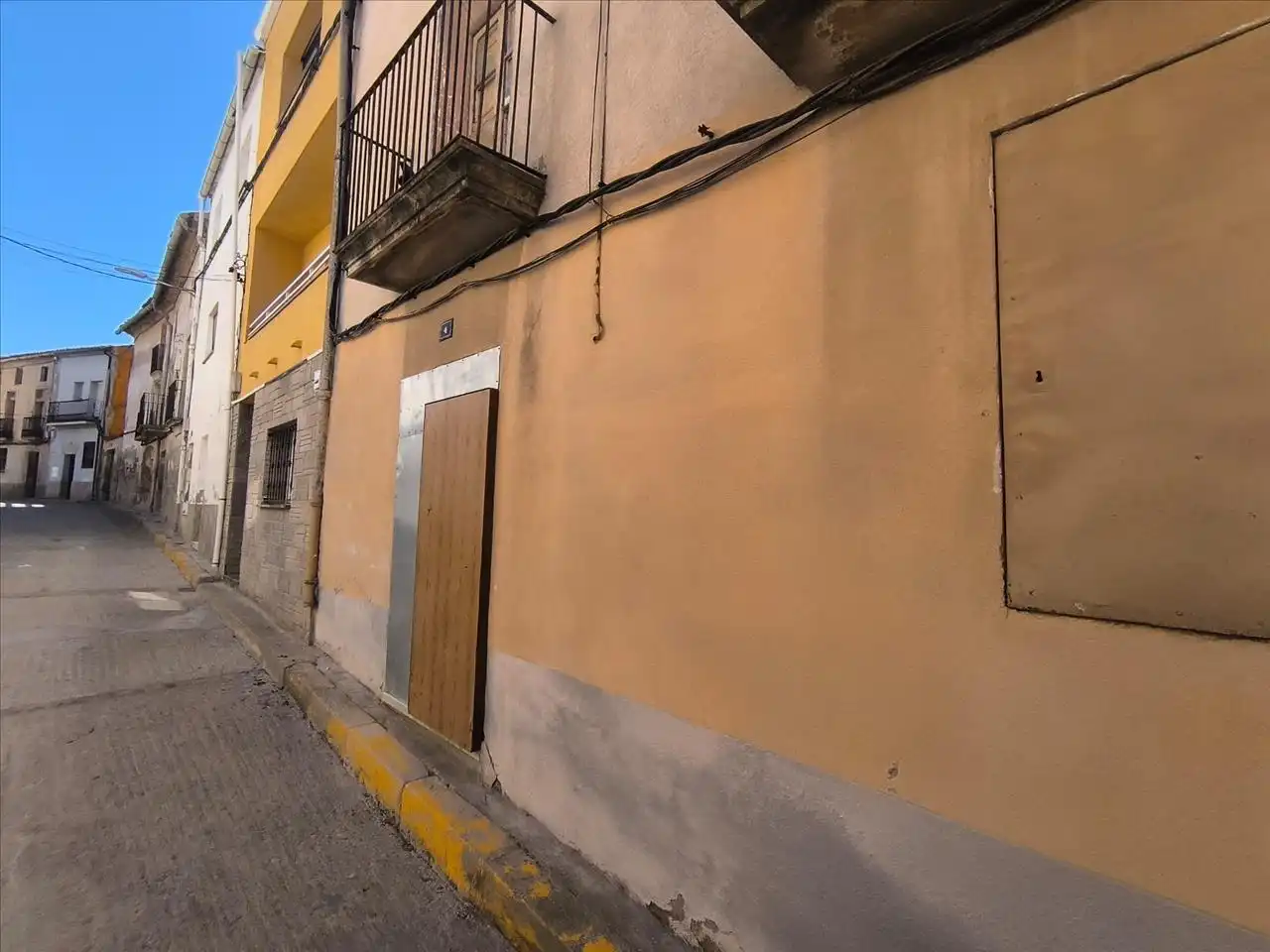 House with balcony for sale in CL CRISTOFOL COLON, 4